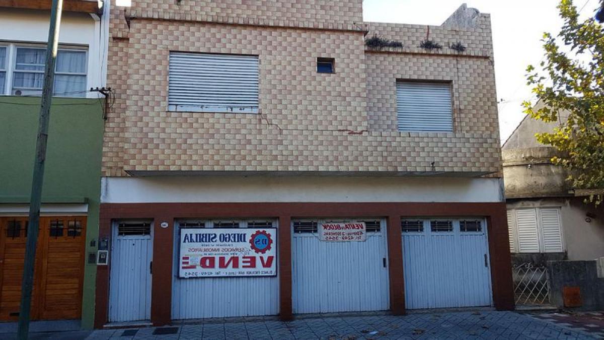 Picture of Residential Land For Sale in Lanus, Buenos Aires, Argentina