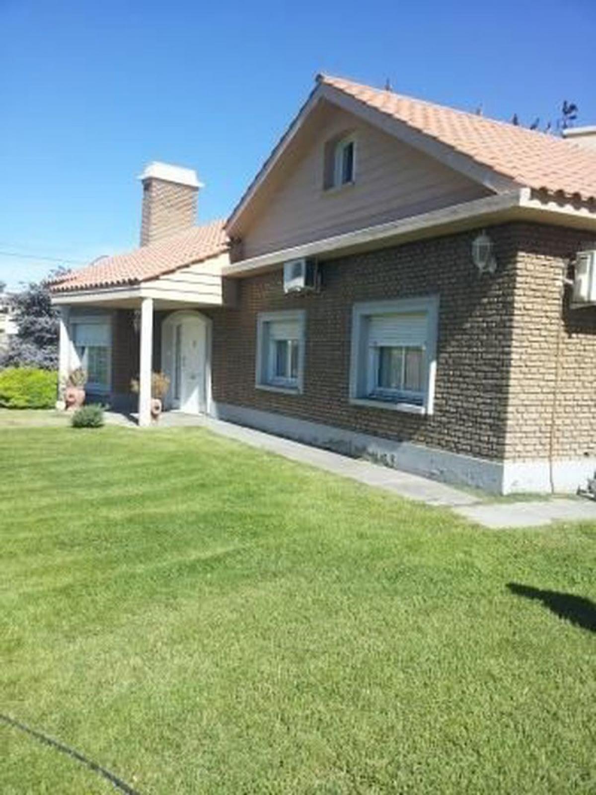Picture of Home For Sale in Rio Negro, Rio Negro, Argentina