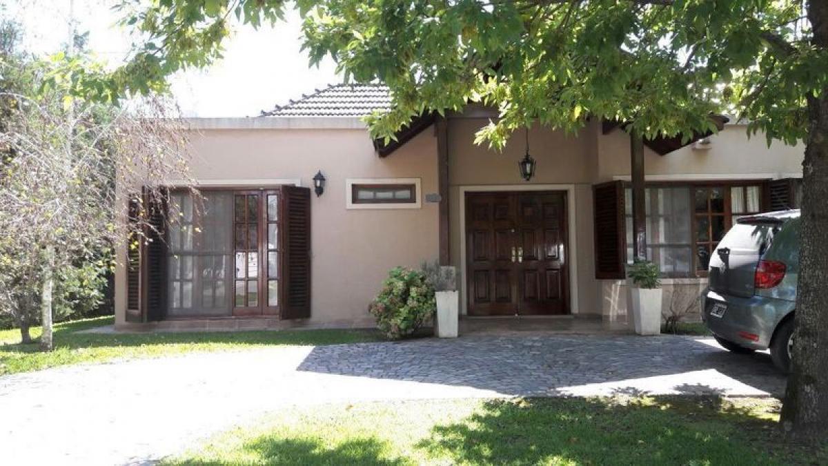 Picture of Home For Sale in Moreno, Buenos Aires, Argentina