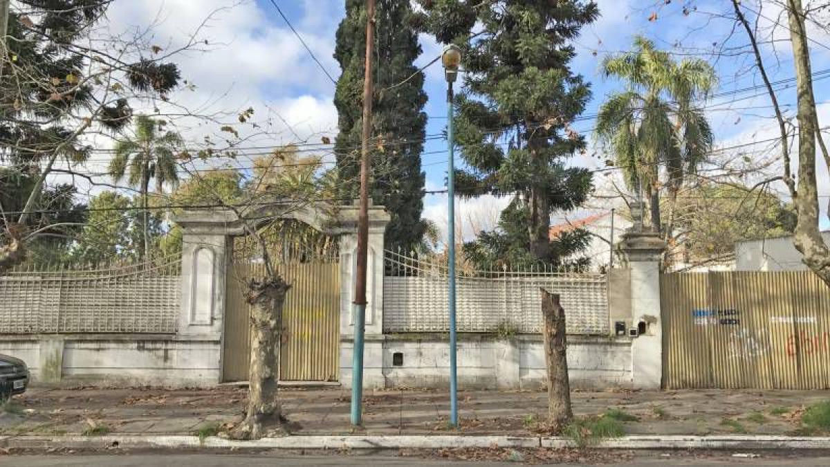 Picture of Residential Land For Sale in Quilmes, Buenos Aires, Argentina