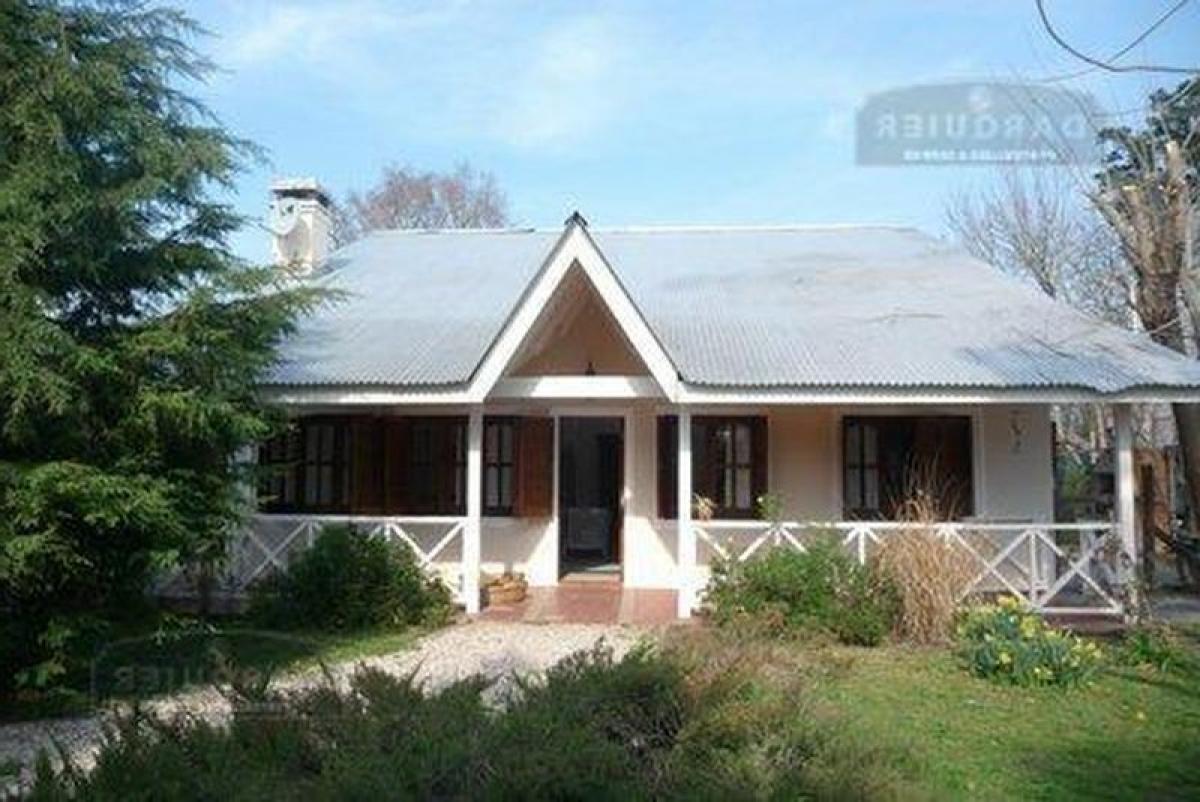 Picture of Home For Sale in Presidente Peron, Buenos Aires, Argentina