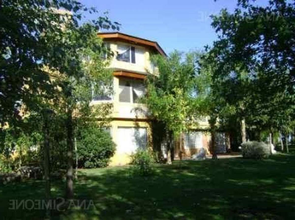Picture of Home For Sale in San Miguel Del Monte, Buenos Aires, Argentina
