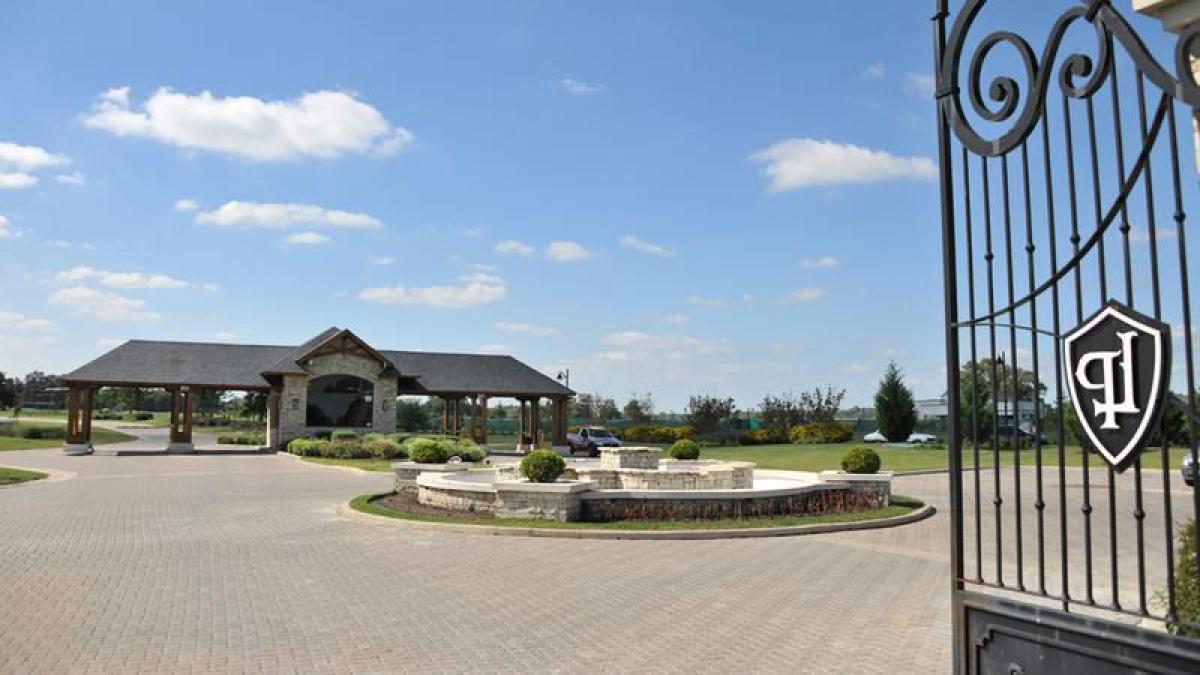 Picture of Residential Land For Sale in Ezeiza, Buenos Aires, Argentina