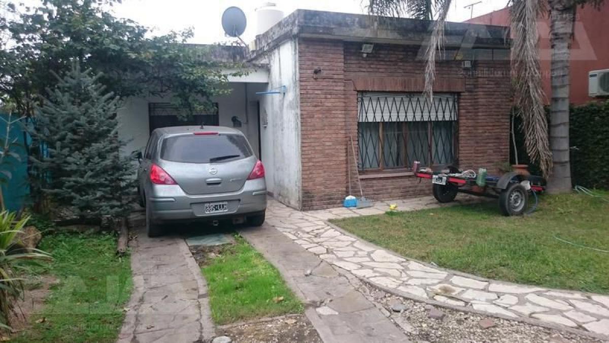 Picture of Home For Sale in Merlo, Buenos Aires, Argentina