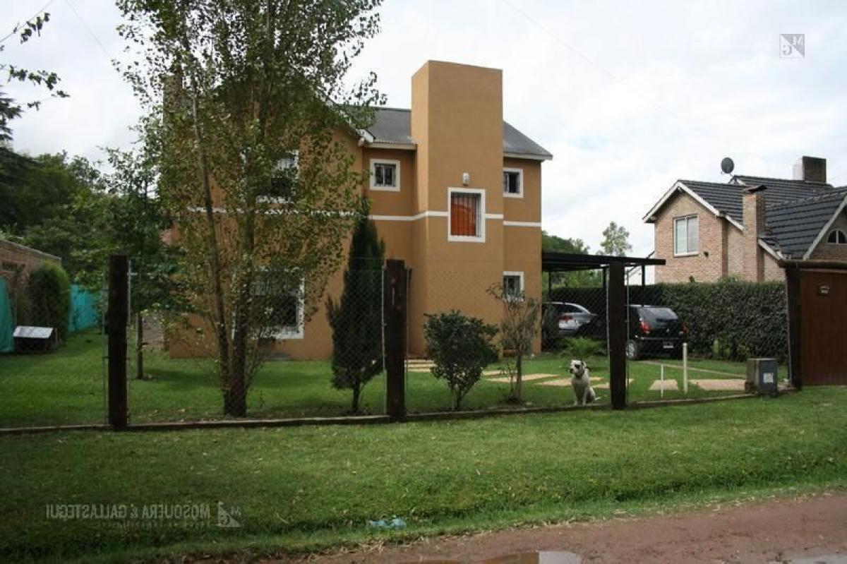 Picture of Home For Sale in Pilar, Santa Fe, Argentina