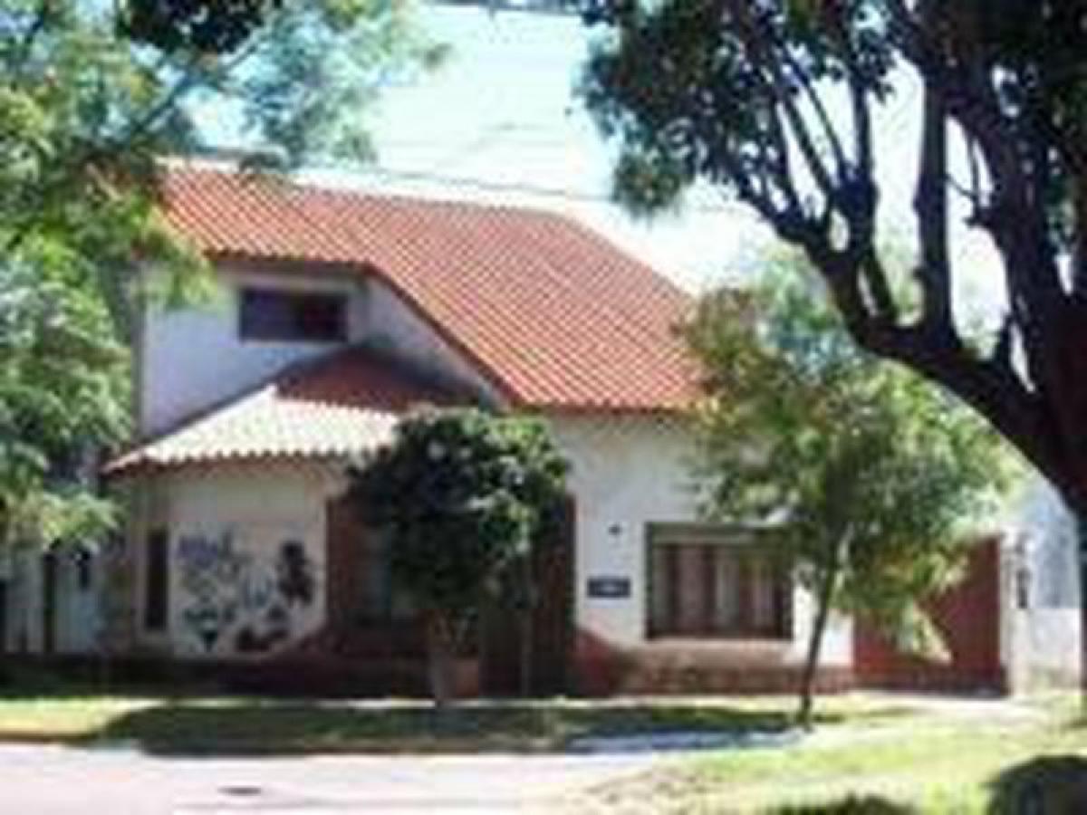 Picture of Home For Sale in Lomas De Zamora, Buenos Aires, Argentina
