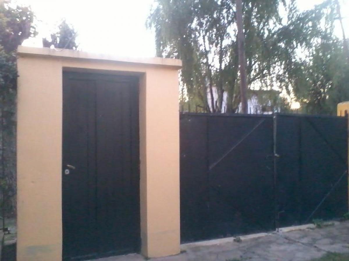 Picture of Home For Sale in Ezeiza, Buenos Aires, Argentina