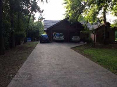 Home For Sale in Presidente Peron, Argentina