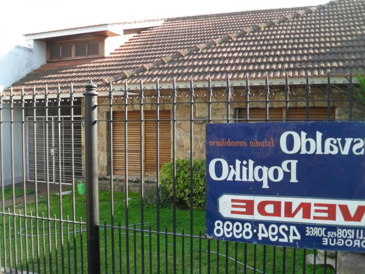 Picture of Home For Sale in Almirante Brown, Distrito Federal, Argentina