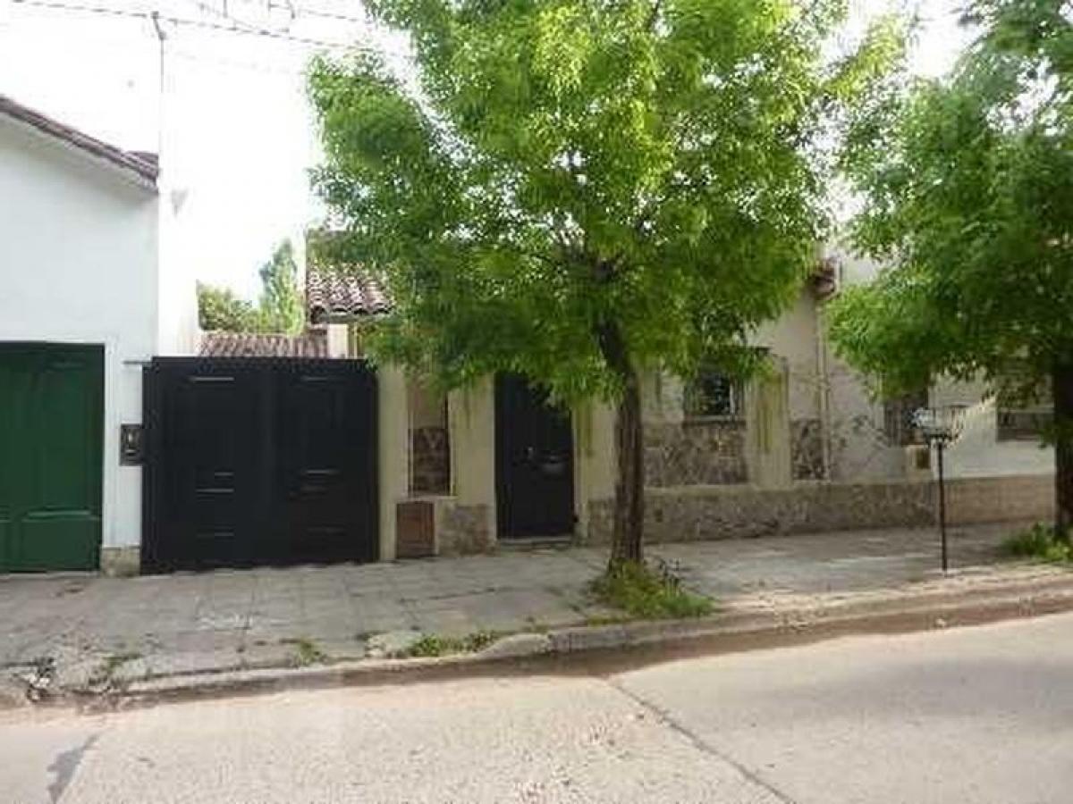 Picture of Home For Sale in Lujan, Buenos Aires, Argentina