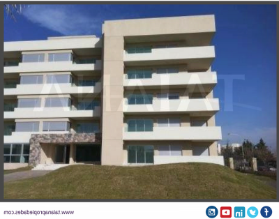 Warehouse For Sale in Cordoba, Argentina