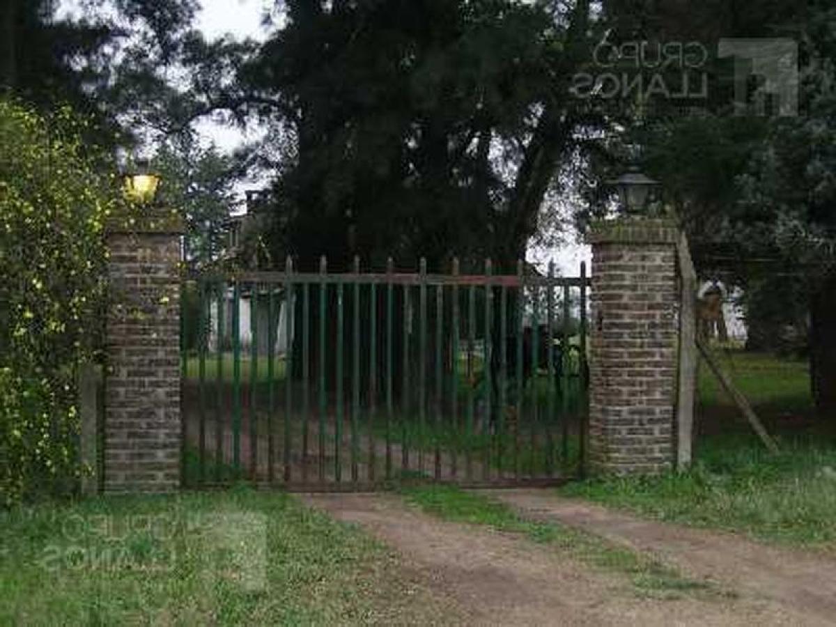 Picture of Home For Sale in Lujan, Buenos Aires, Argentina