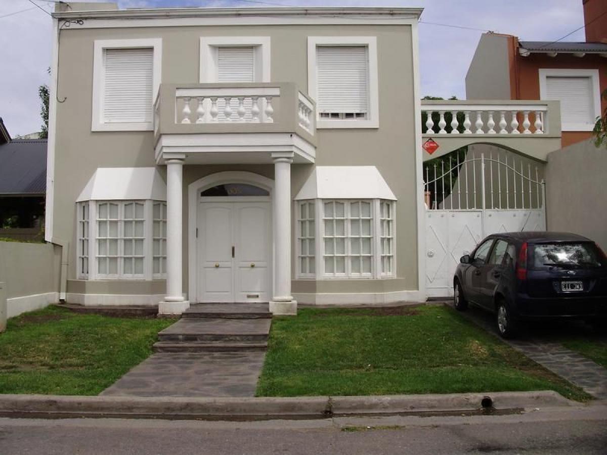 Picture of Home For Sale in Tandil, Buenos Aires, Argentina