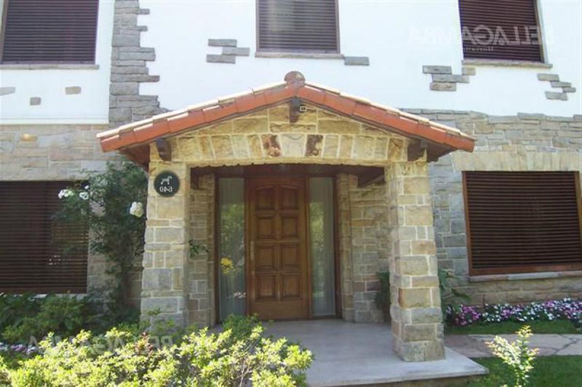 Picture of Home For Sale in San Isidro, Buenos Aires, Argentina