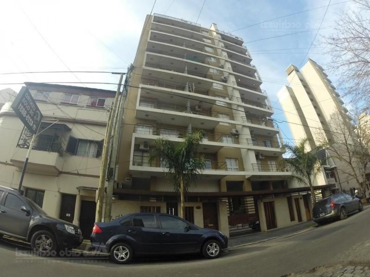 Picture of Warehouse For Sale in Lanus, Buenos Aires, Argentina