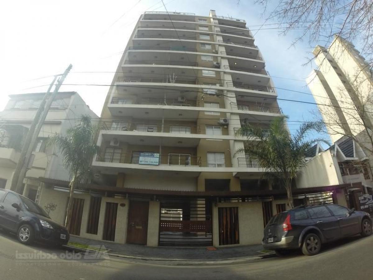 Picture of Warehouse For Sale in Lanus, Buenos Aires, Argentina