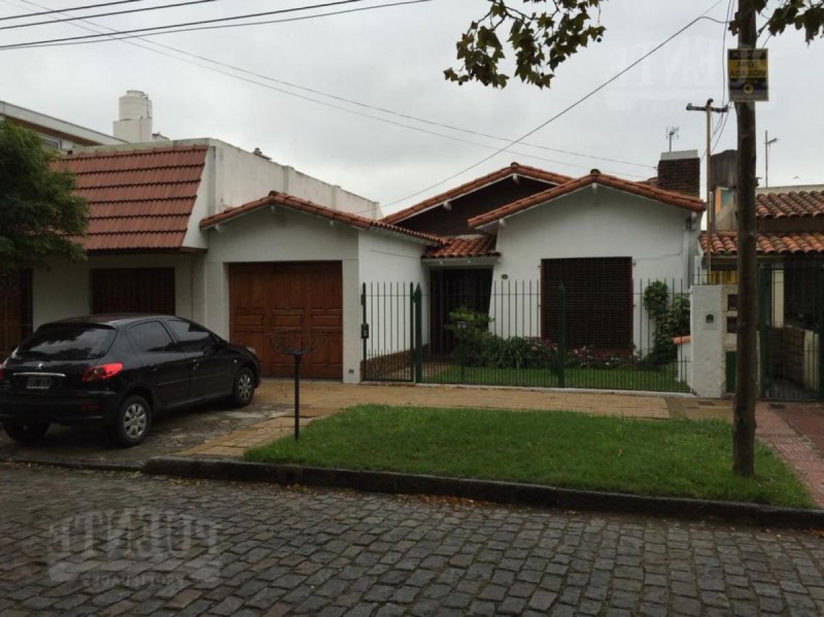 Picture of Home For Sale in Lomas De Zamora, Buenos Aires, Argentina