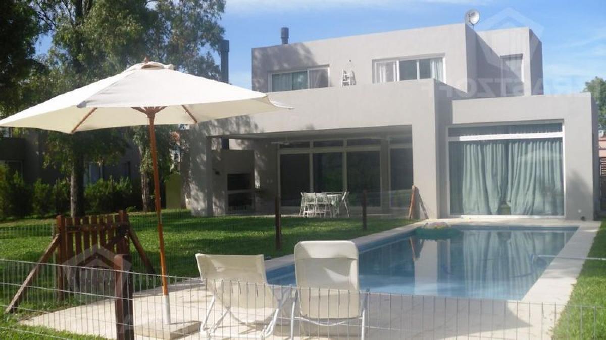 Picture of Home For Sale in Tigre, Buenos Aires, Argentina