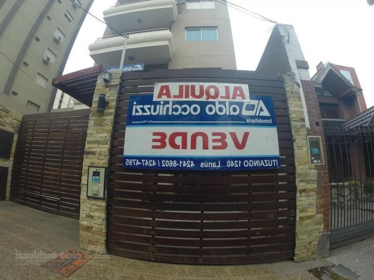 Picture of Warehouse For Sale in Lanus, Buenos Aires, Argentina