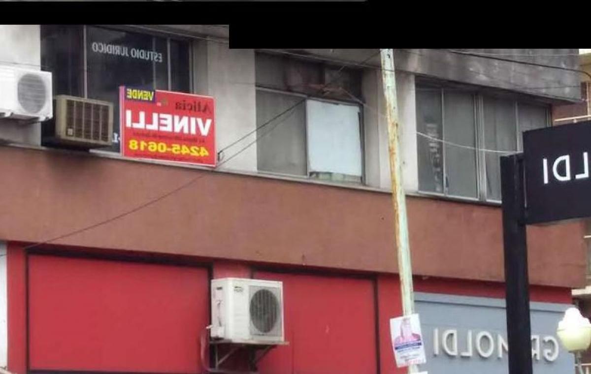 Picture of Office For Sale in Lomas De Zamora, Buenos Aires, Argentina