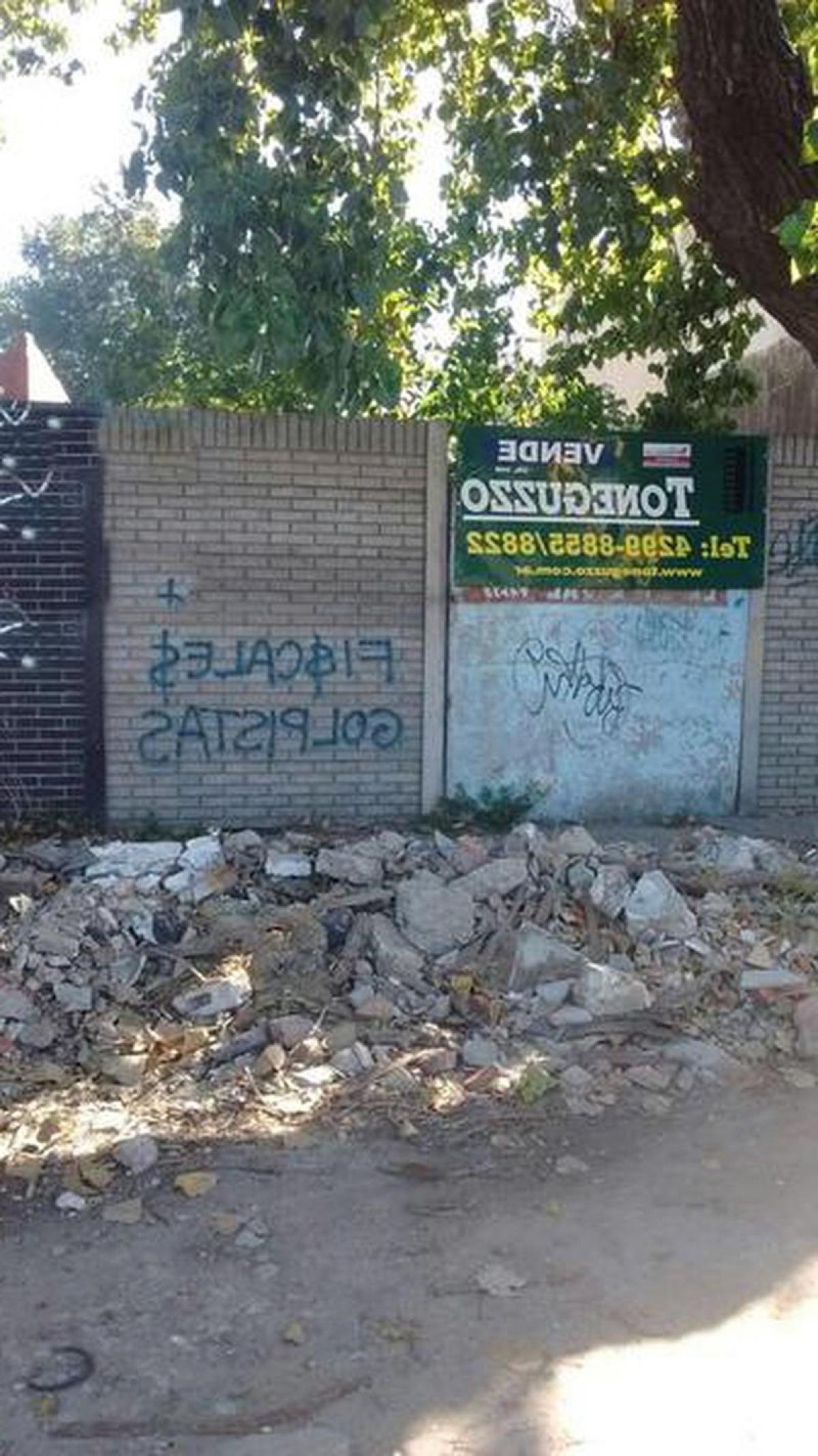 Picture of Residential Land For Sale in Almirante Brown, Distrito Federal, Argentina