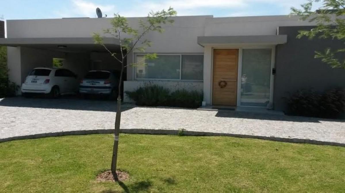 Picture of Home For Sale in Brandsen, Buenos Aires, Argentina
