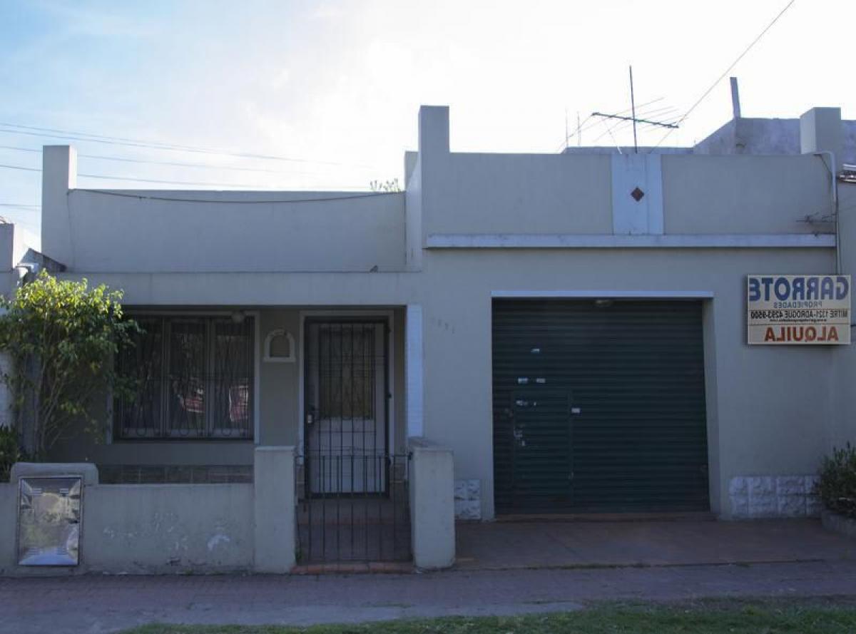 Picture of Home For Sale in Almirante Brown, Distrito Federal, Argentina
