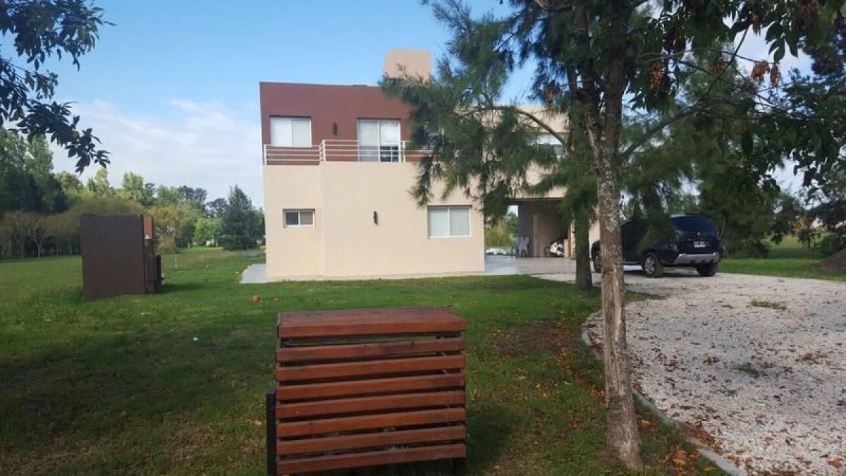 Picture of Home For Sale in Brandsen, Buenos Aires, Argentina