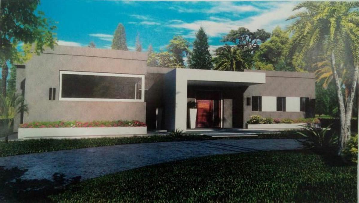 Picture of Home For Sale in Ezeiza, Buenos Aires, Argentina