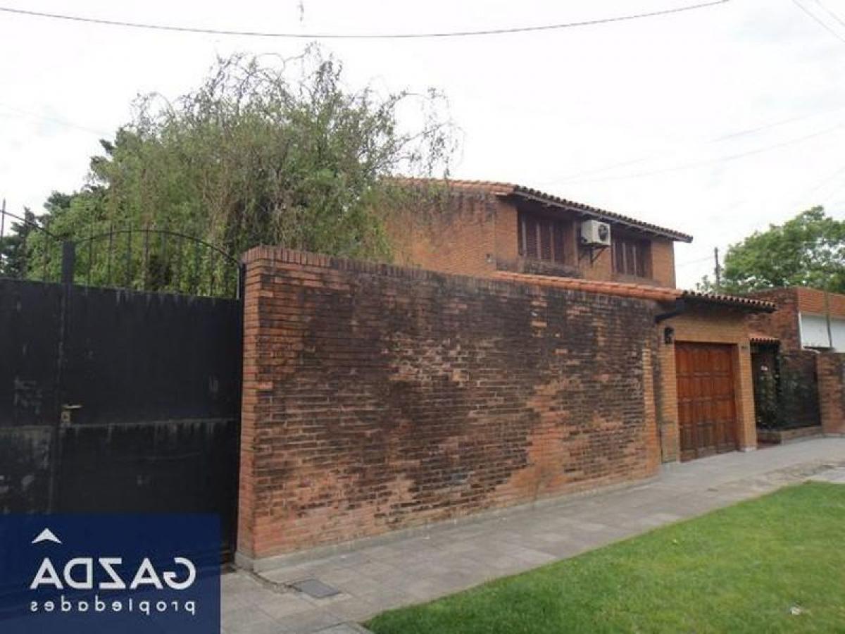 Picture of Residential Land For Sale in Lomas De Zamora, Buenos Aires, Argentina