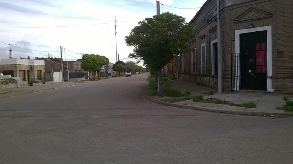 Picture of Home For Sale in Bahia Blanca, Buenos Aires, Argentina