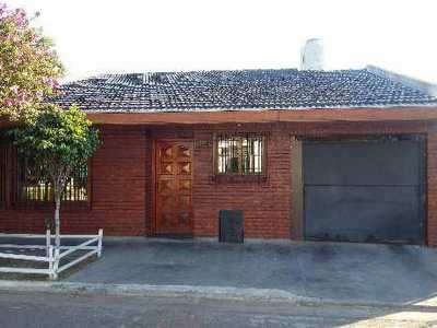 Home For Sale in Pehuajo, Argentina