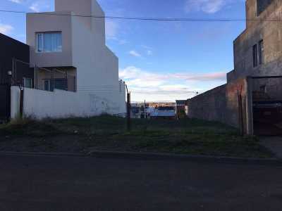 Residential Land For Sale in Chubut, Argentina