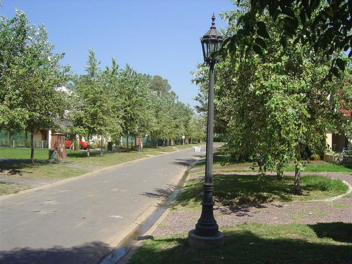 Picture of Residential Land For Sale in Moreno, Buenos Aires, Argentina