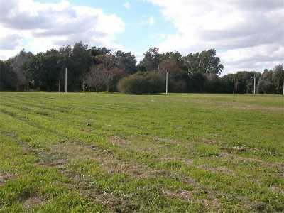 Residential Land For Sale in Escobar, Argentina