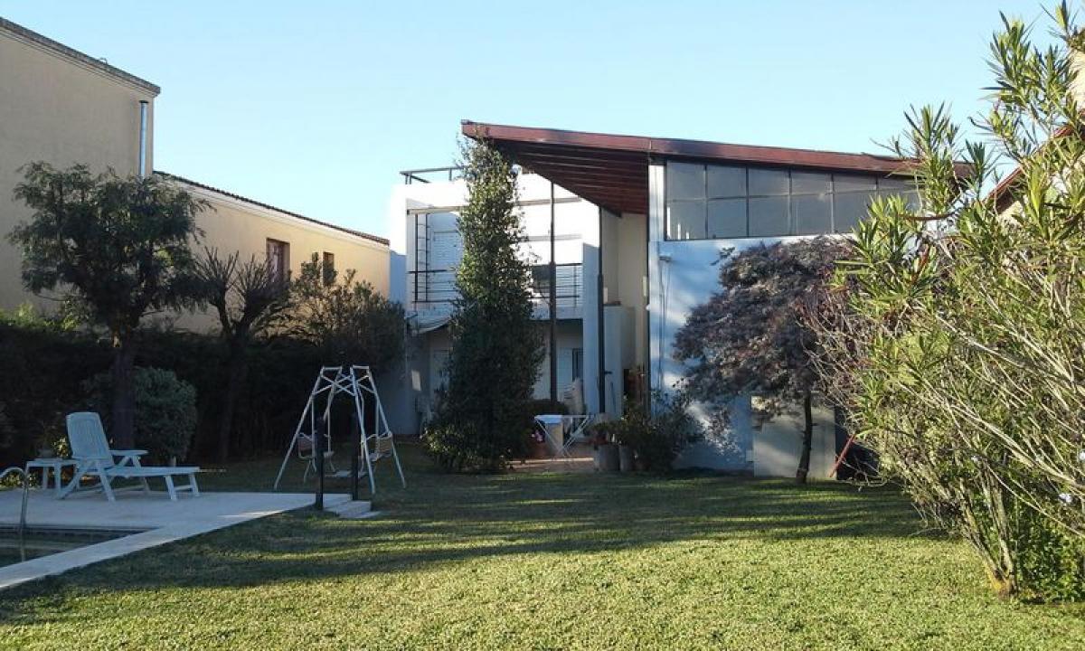 Picture of Home For Sale in Moreno, Buenos Aires, Argentina