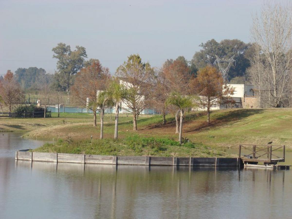 Picture of Home For Sale in Campana, Buenos Aires, Argentina