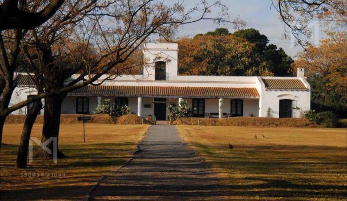 Picture of Residential Land For Sale in San Antonio De Areco, Buenos Aires, Argentina