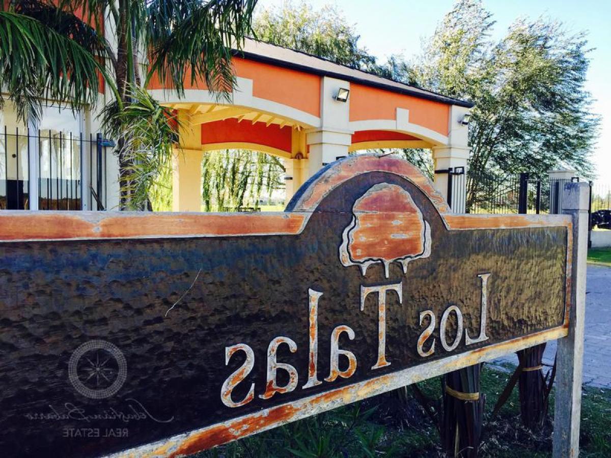 Picture of Residential Land For Sale in Ezeiza, Buenos Aires, Argentina