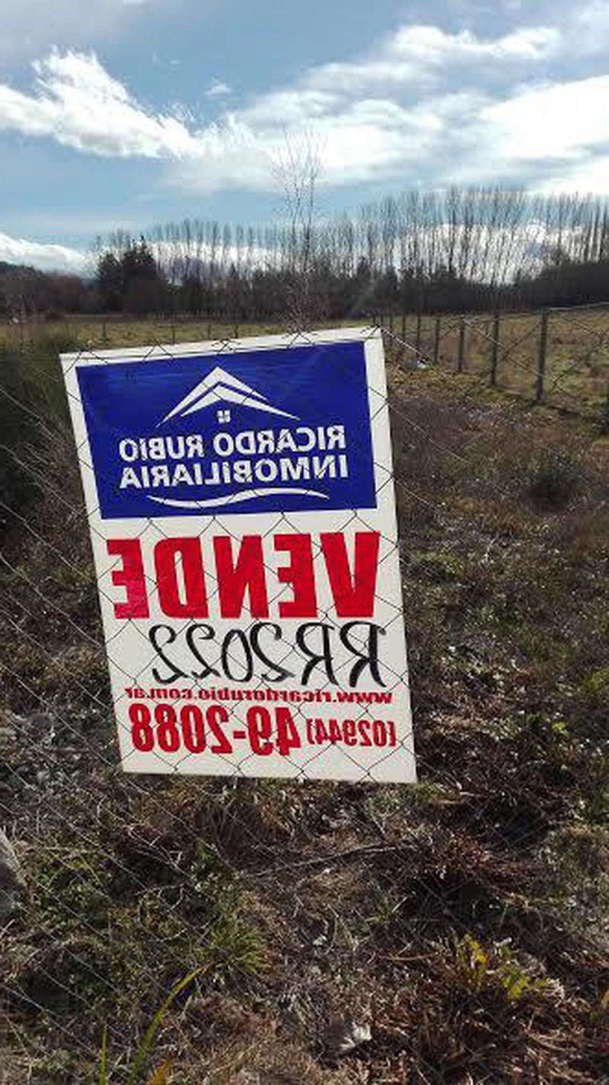 Picture of Residential Land For Sale in San Carlos De Bariloche, Rio Negro, Argentina