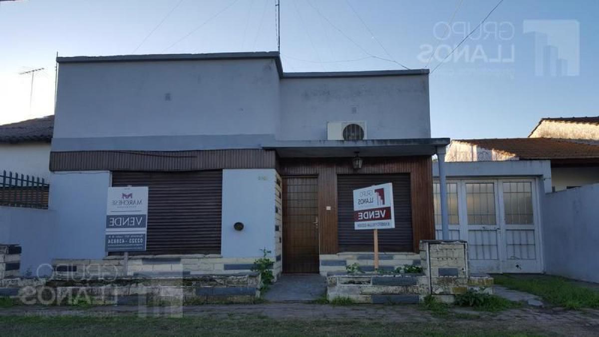 Picture of Home For Sale in Lujan, Buenos Aires, Argentina