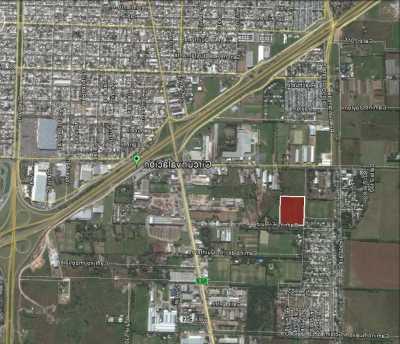 Apartment Building For Sale in Santa Fe, Argentina