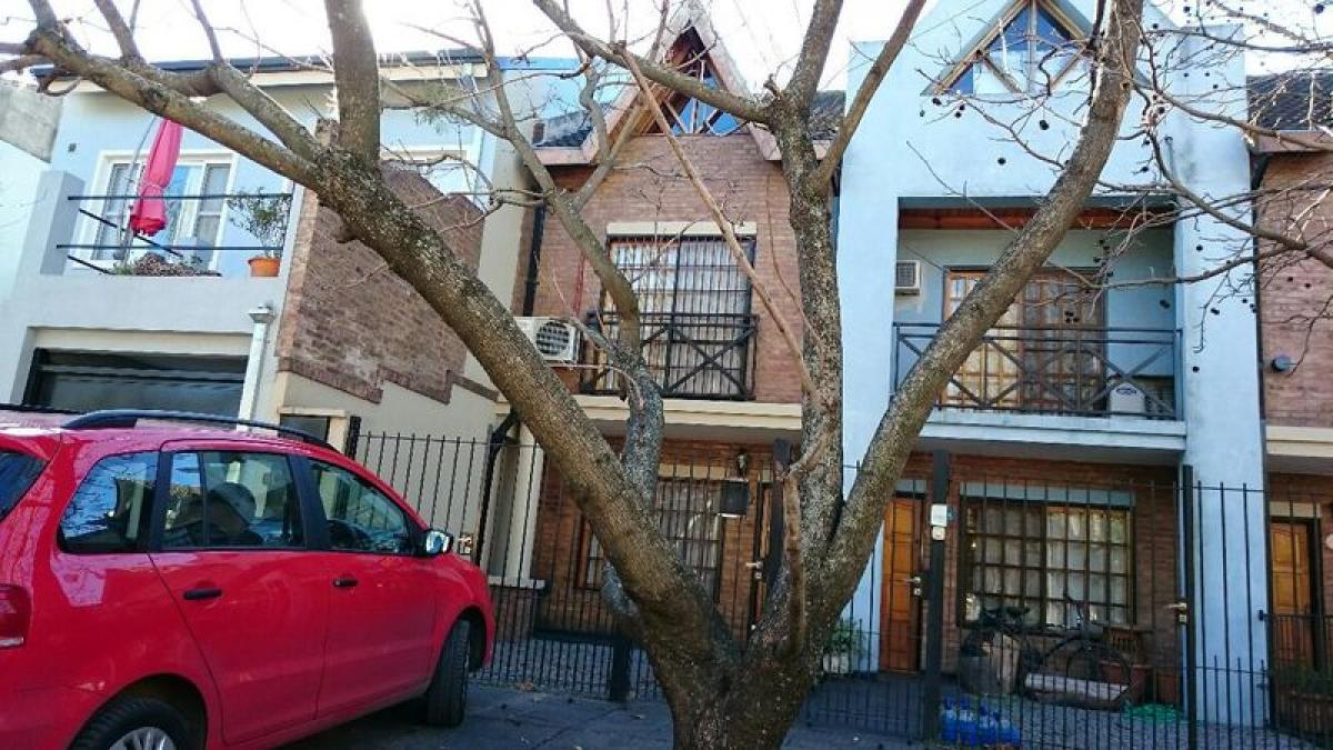 Picture of Home For Sale in Tres De Febrero, Buenos Aires, Argentina