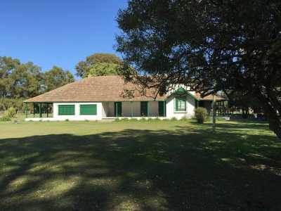 Home For Sale in Lincoln, Argentina