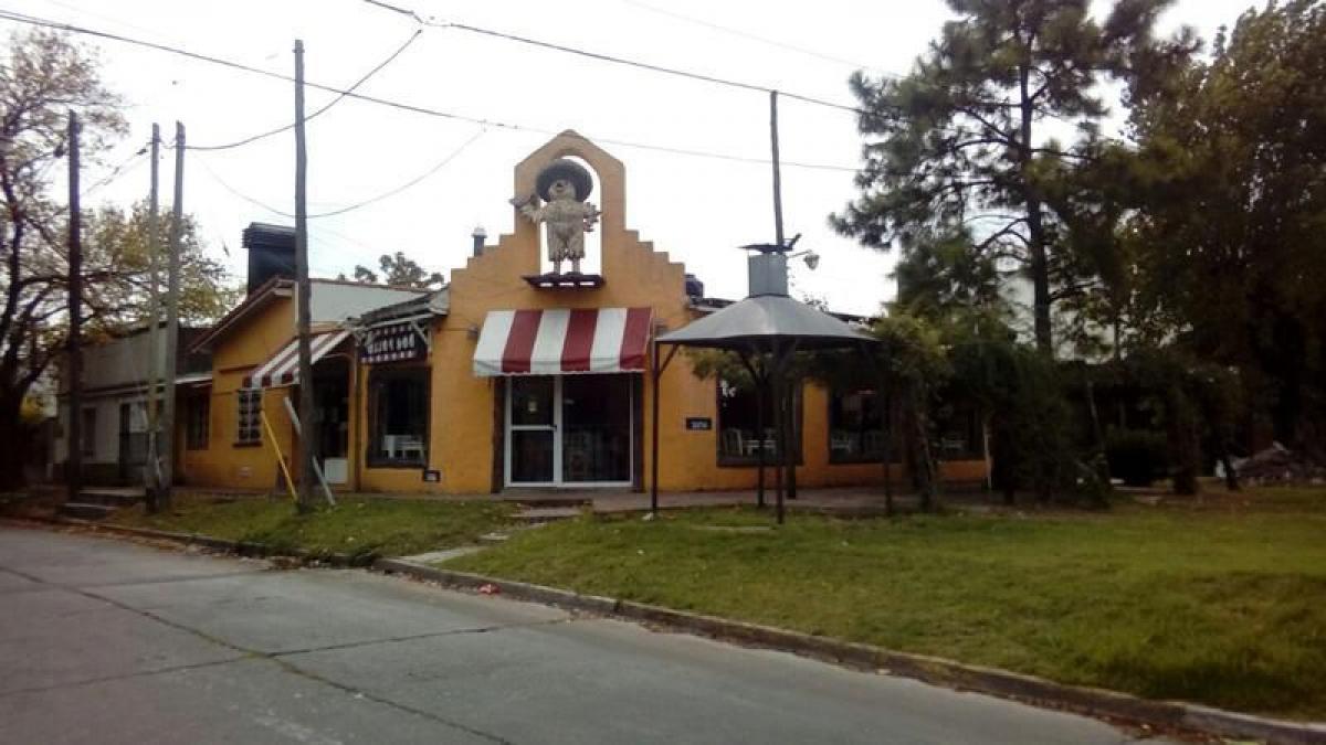 Picture of Home For Sale in Lomas De Zamora, Buenos Aires, Argentina