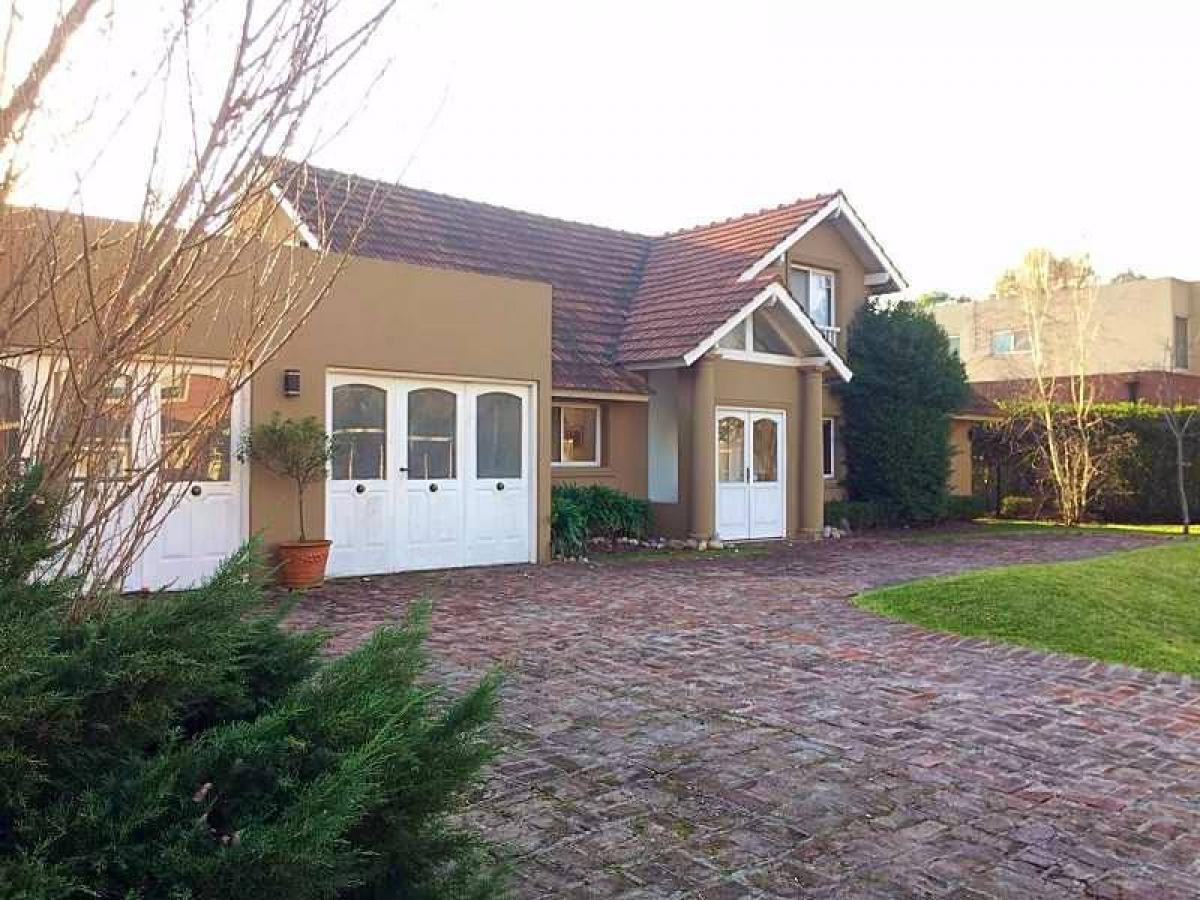 Picture of Home For Sale in Moreno, Buenos Aires, Argentina