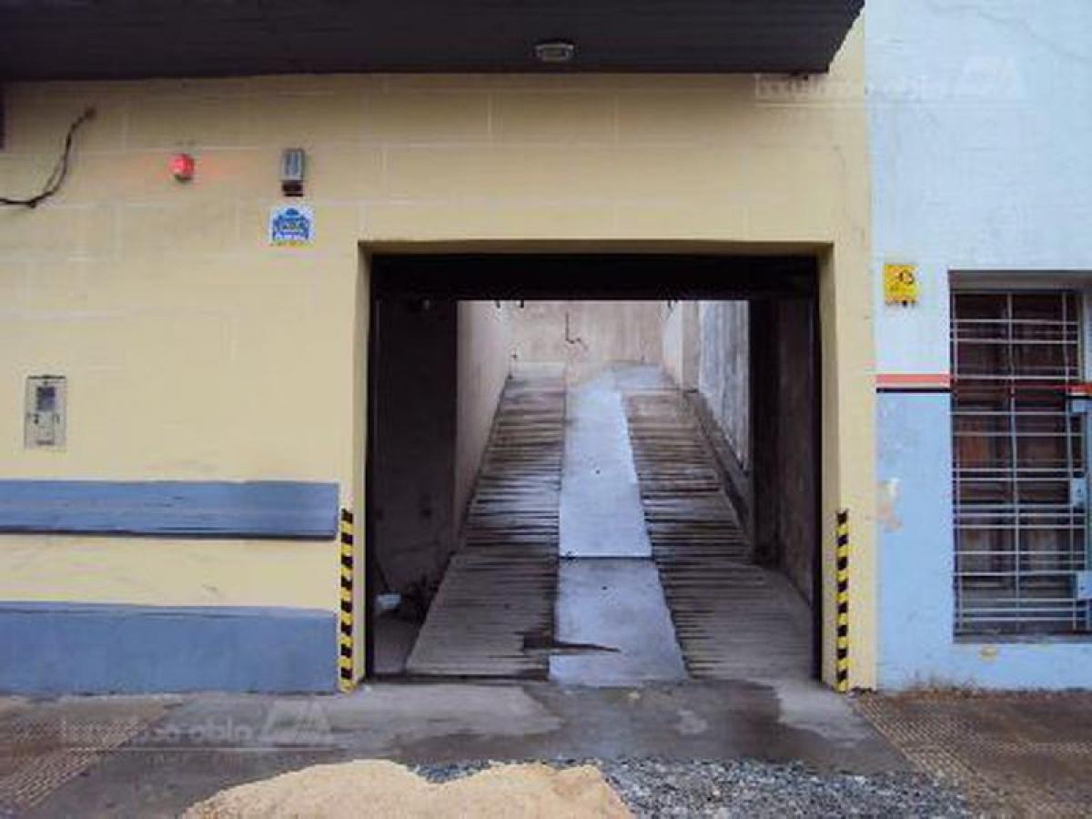 Picture of Warehouse For Sale in Lanus, Buenos Aires, Argentina