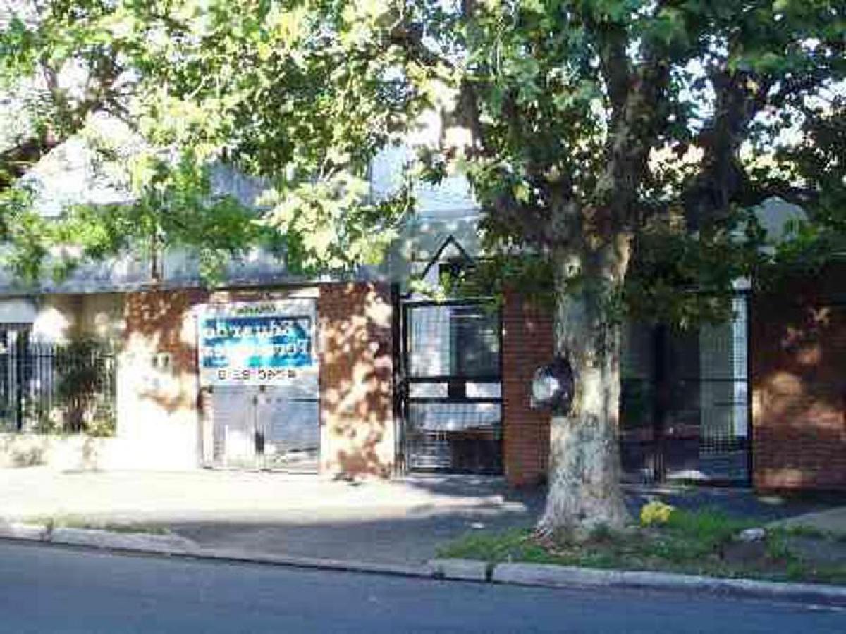 Picture of Office For Sale in Lanus, Buenos Aires, Argentina