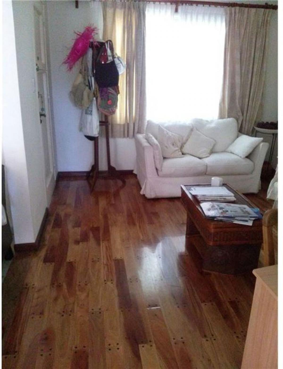 Picture of Home For Sale in Quilmes, Buenos Aires, Argentina