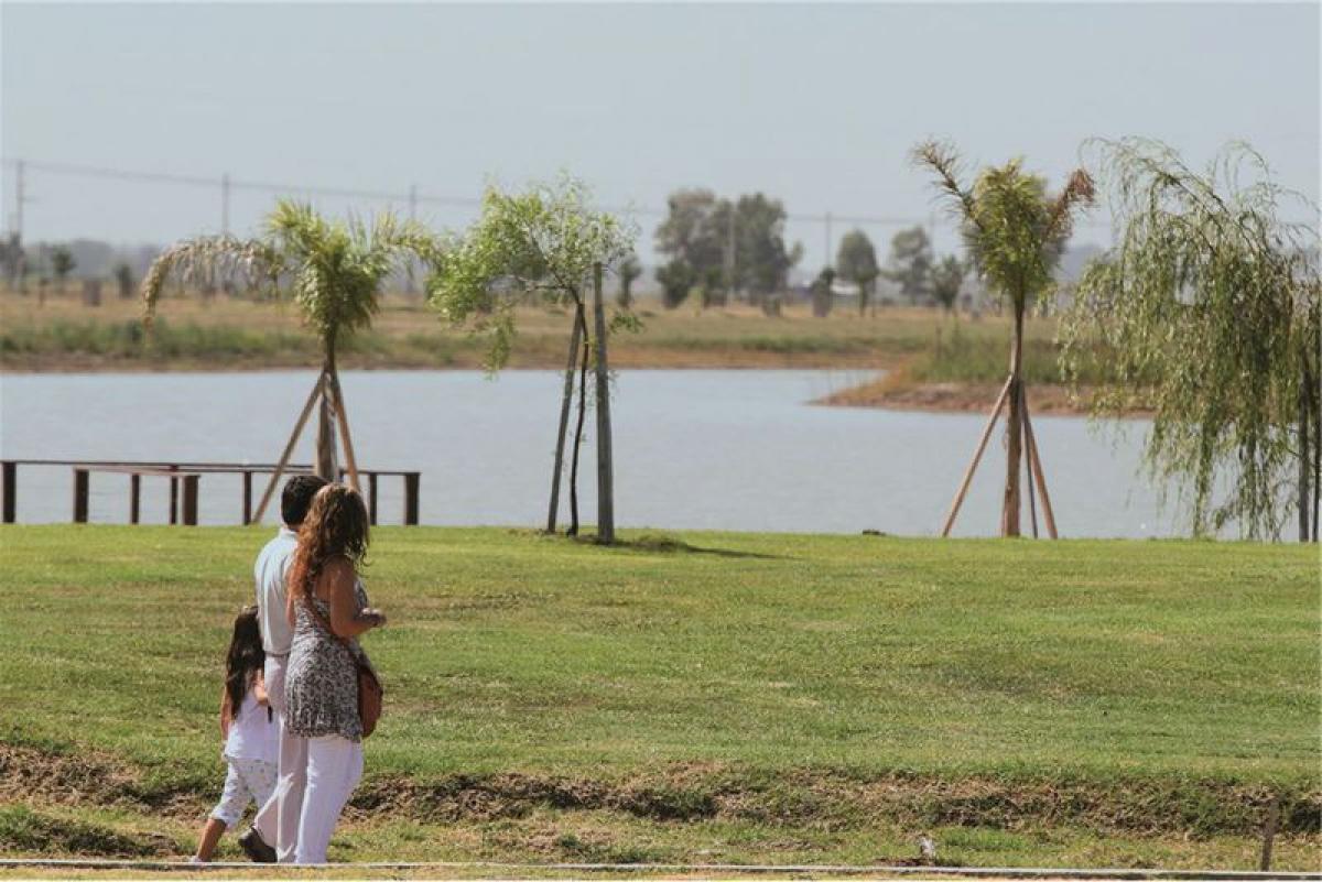 Picture of Residential Land For Sale in San Vicente, Buenos Aires, Argentina